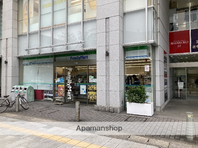 コンビニ　ファミリーマート岐阜駅北口店（コンビニ）まで386m