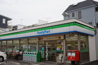 コンビニ　ファミリーマート 木月一丁目店（コンビニ）まで245m