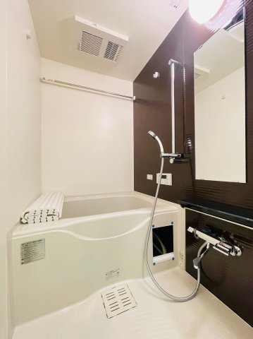 バス・シャワールーム　同マンション別部屋　参考写真
