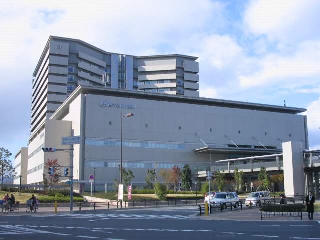 病院　関西医科大学枚方病院（病院）まで432m