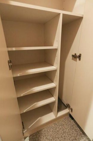 玄関　収納