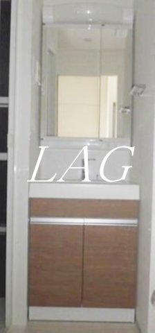 洗面設備　独立洗面台です。