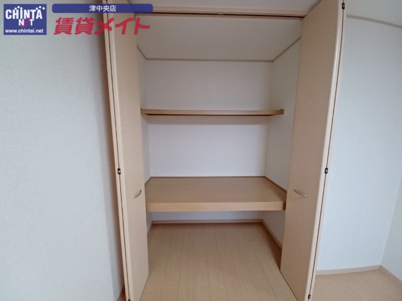 収納　反転タイプ参考写真