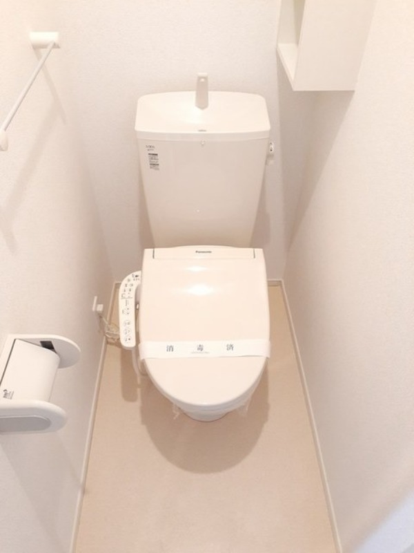 トイレ　図面と現状に相違がある場合には現状を優先