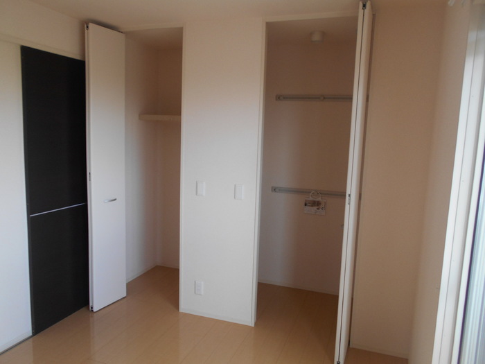 収納　※同タイプ中部屋の写真参照