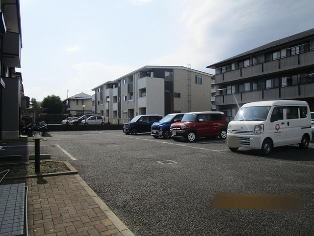 駐車場　駐車場（要空き確認）