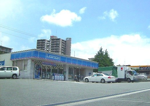 コンビニ　ローソン 垂水つつじが丘五丁目店（コンビニ）まで1247m
