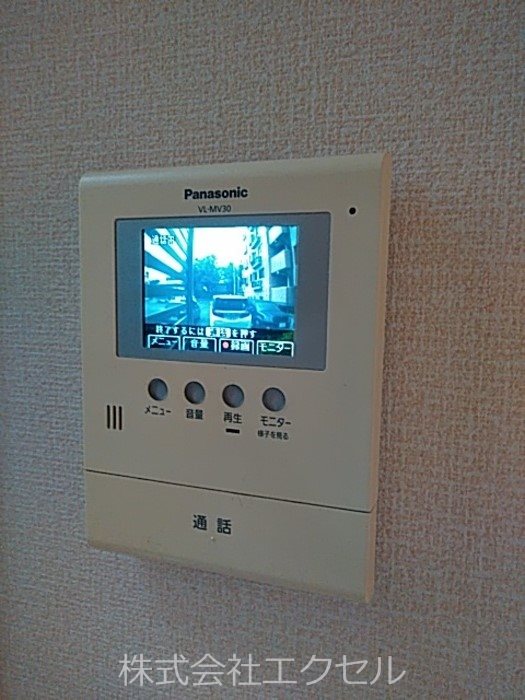 セキュリティ　来訪者の姿を確認できます。