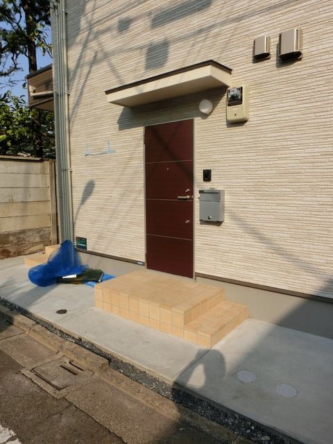 エントランス　★玄関前★
