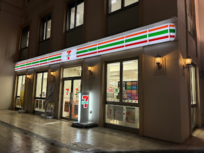 コンビニ　セブンイレブン札幌南4条西1店（コンビニ）まで138m