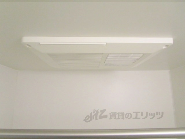 その他設備　浴室乾燥機