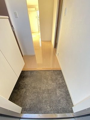 玄関　他室参照