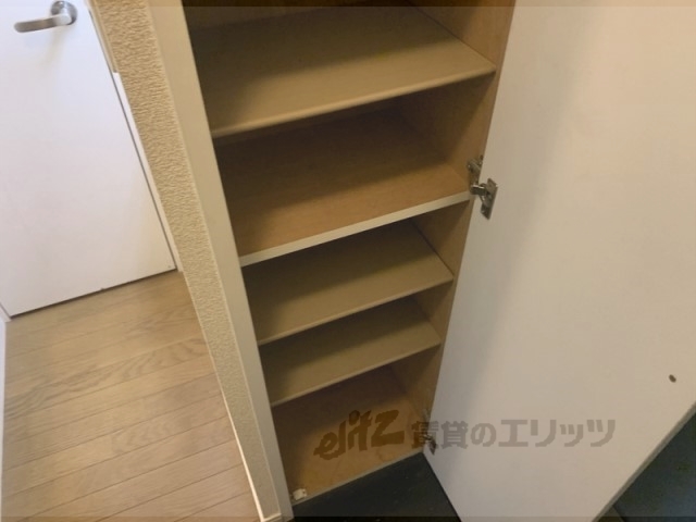 収納　下駄箱