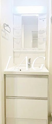 洗面設備　洗面台です。