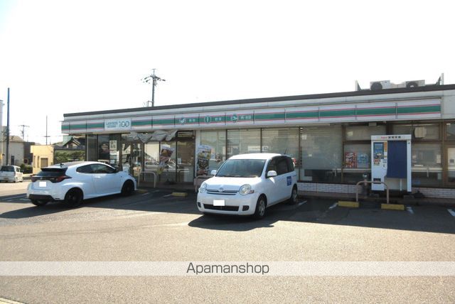 コンビニ　ローソンストア１００東海富木島店（コンビニ）まで449m