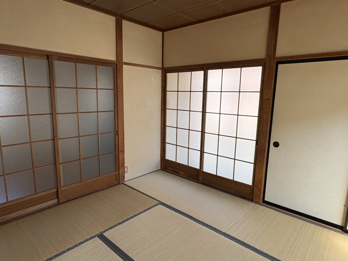 小山住宅の居間写真