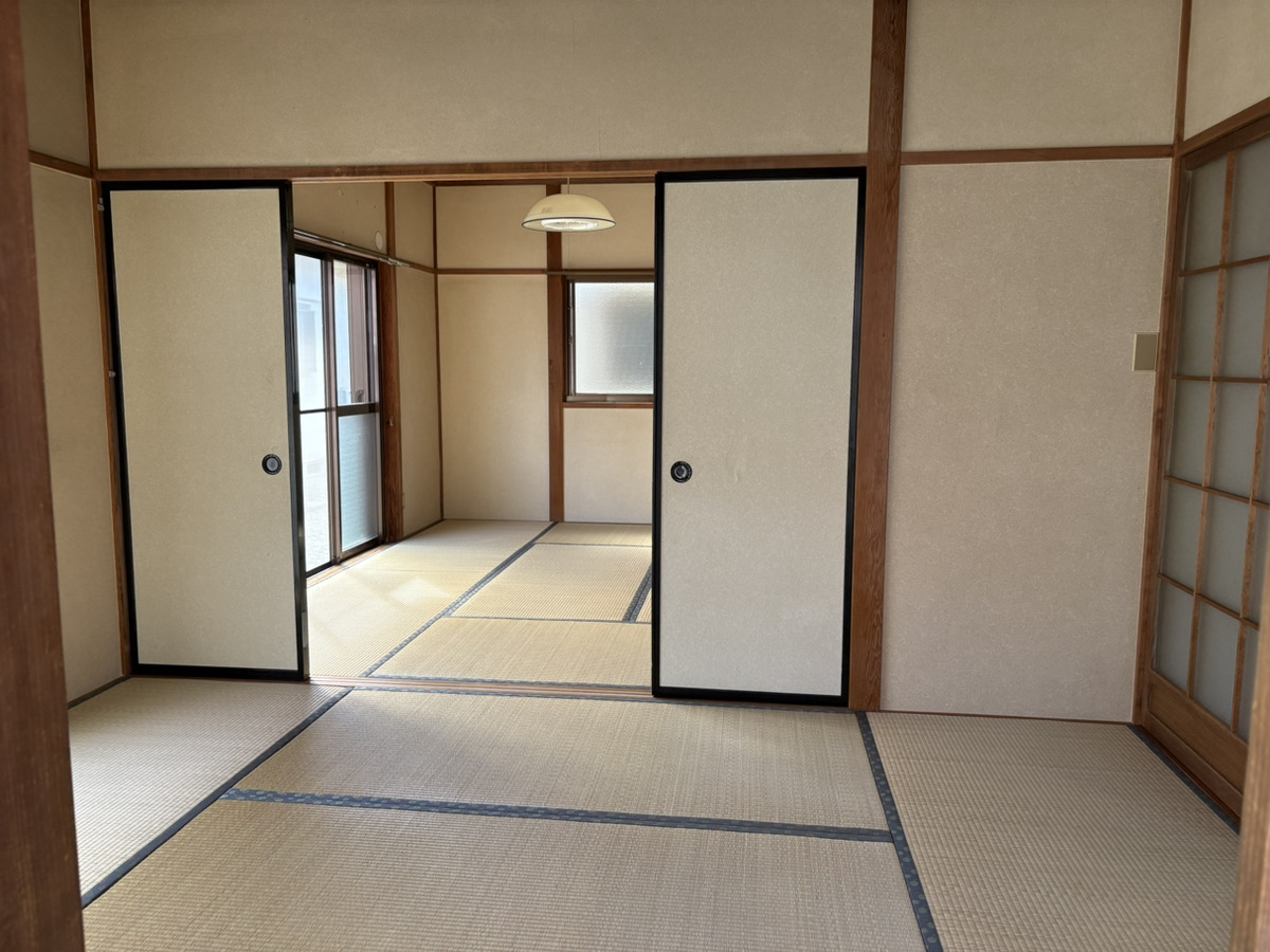 小山住宅の居間写真