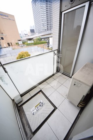 バルコニー　La Douceur湊町　バルコニー