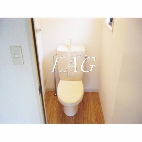 トイレ　トイレです。