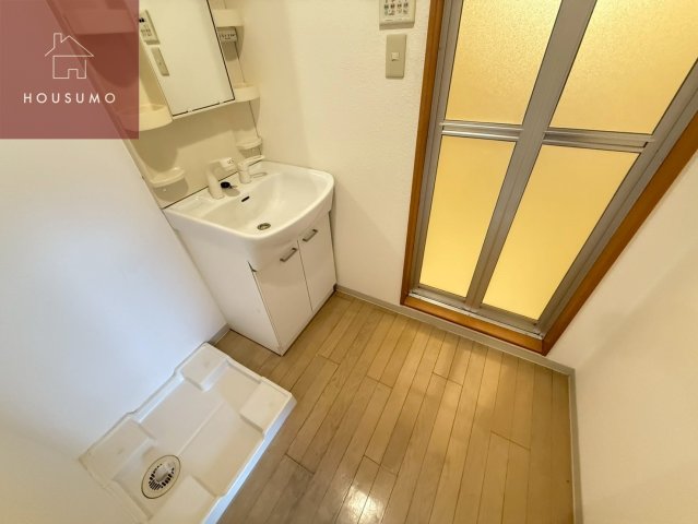 洗面設備　洗面所です