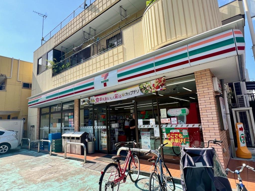 コンビニ　セブンイレブン 荒川東尾久2丁目店（コンビニ）まで88m