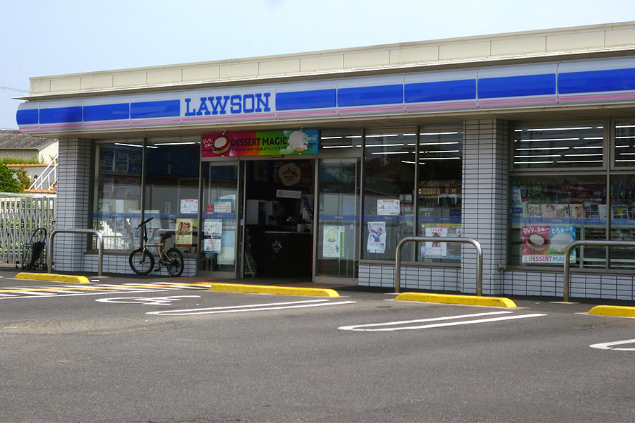 コンビニ　ローソン 岸和田東大路町店（コンビニ）まで553m