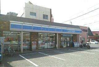 コンビニ　ローソン郷東神社前店（コンビニ）まで860m