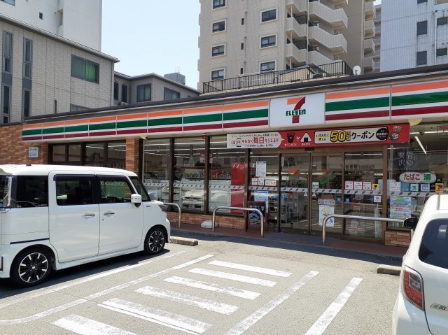 コンビニ　セブンイレブン米屋町店（コンビニ）まで400m