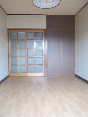 居室・リビング　★洋室6帖★