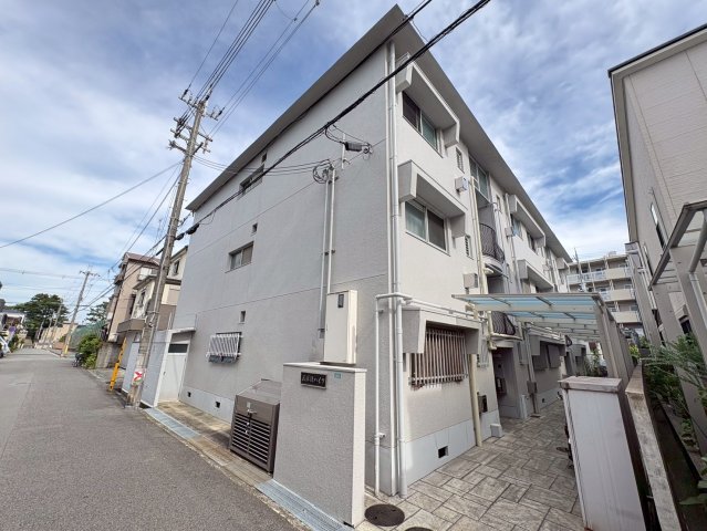 武庫川ハイツの外観写真