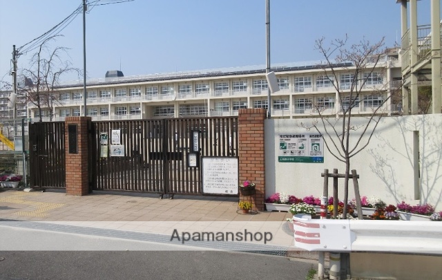 小学校　上坂部小学校（小学校）まで450m