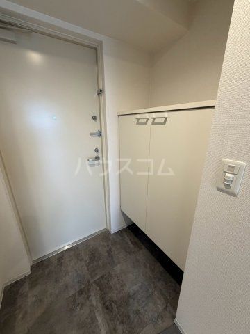 セレニテ梅田北グランデの玄関写真