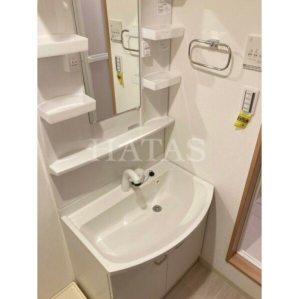 洗面設備　同物件別部屋です