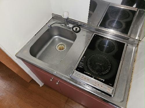 キッチン　備品や設備仕様は号室等により異なります現地をご確認下さい。