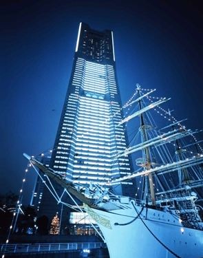 ショッピングセンター　横浜ランドマークタワー（ショッピングセンター）まで2381m