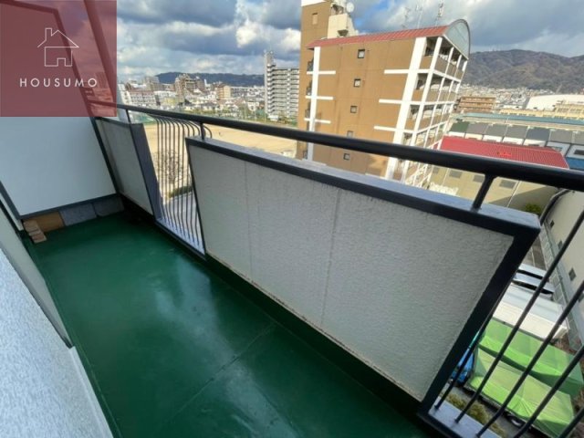 バルコニー　同施工会社・同型モデルの室内です。（参考写真・イメージ写真）