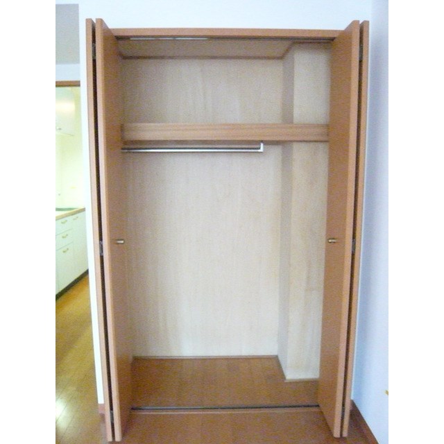 収納　※参考写真（同物件別部屋です）