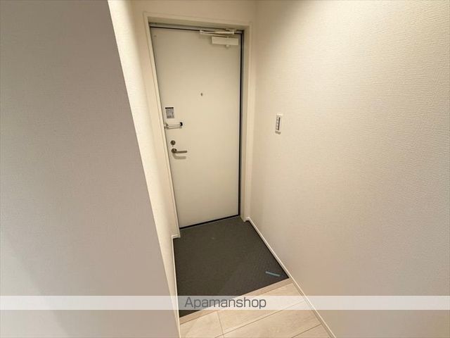 カインドネス橋本Eastの玄関写真