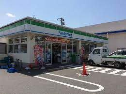 コンビニ　ファミリーマート守山本地ヶ原店（コンビニ）まで387m