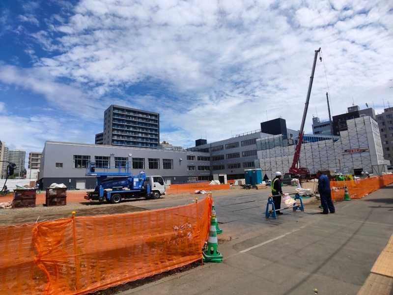 小学校　札幌市立中央小学校（小学校）まで591m