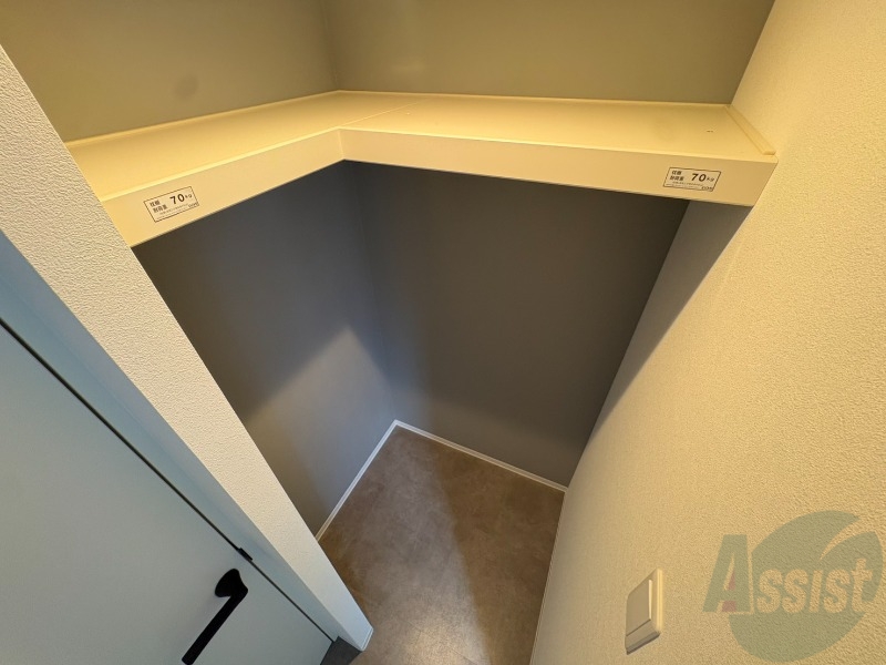 収納　収納もバッチリあるのでお部屋が片付きますよ！