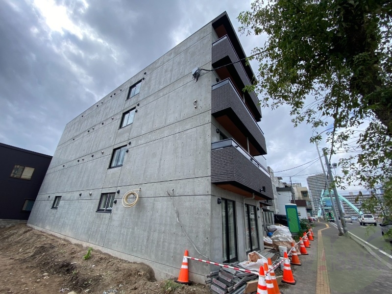 建物外観　外観予想パース　札幌市白石区菊水五条「仮）菊水５－１ＭＳ」