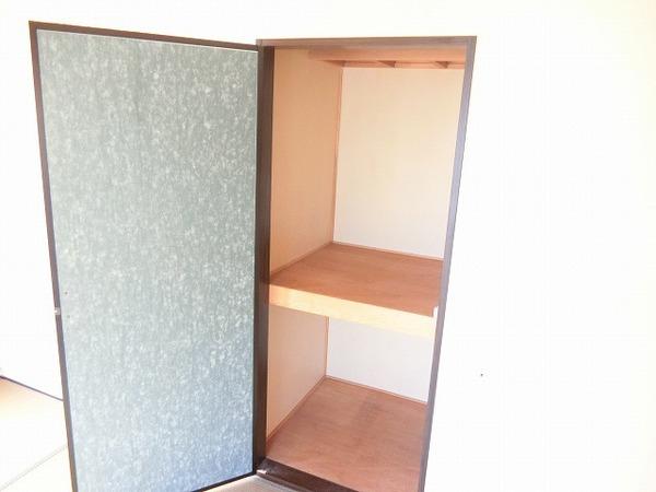 収納　押入れ！