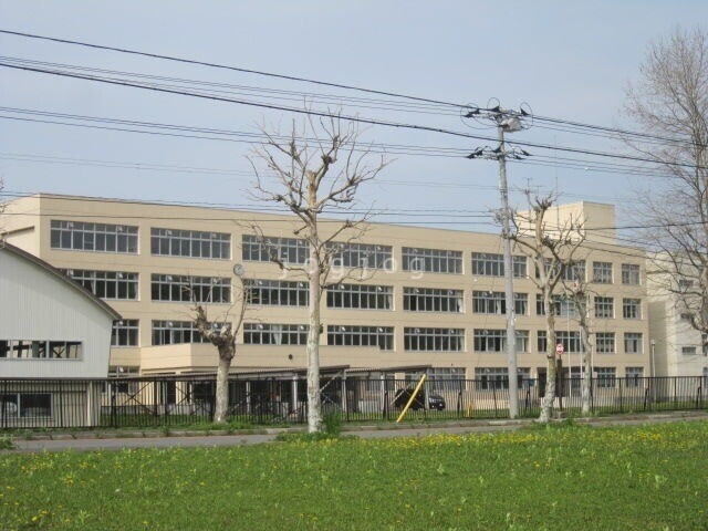 高校・高専　北海道三笠高等学校（高校・高専）まで433m
