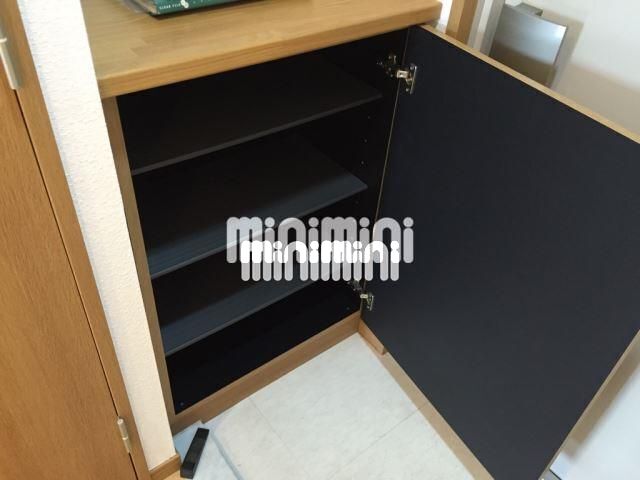 その他設備　下駄箱あります！