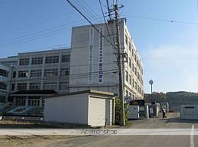中学校　私立天理中学校（中学校）まで392m