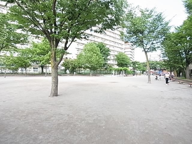 公園　梅田亀田公園（公園）まで458m