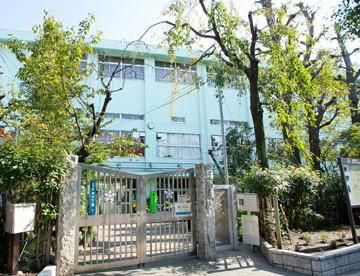 小学校　品川区大井第一小学校（小学校）まで185m