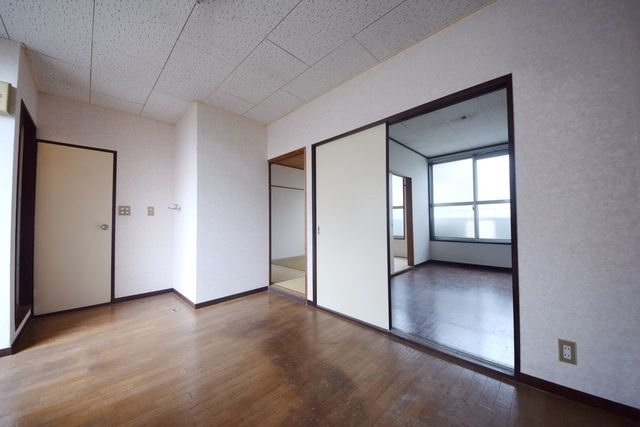 居室・リビング　★お部屋探しはタウンハウジング稲田堤店まで★