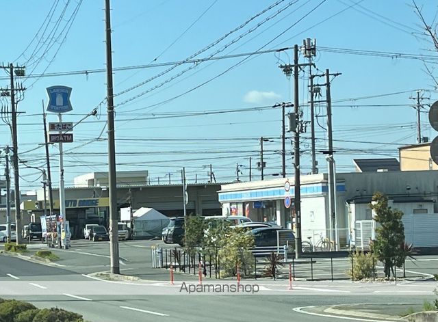 コンビニ　ローソン姫路飾磨城南町店（コンビニ）まで763m